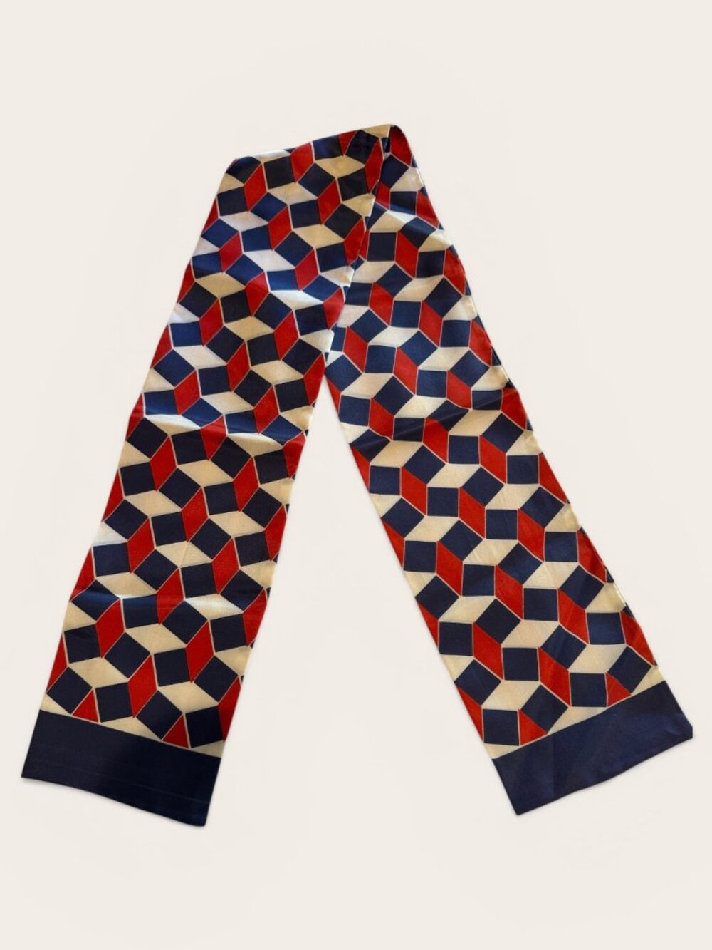 🐥 SOLD!!! 🐥 Red, White, and Blue Rectangular Geometric Scarf - Picture 1 of 5